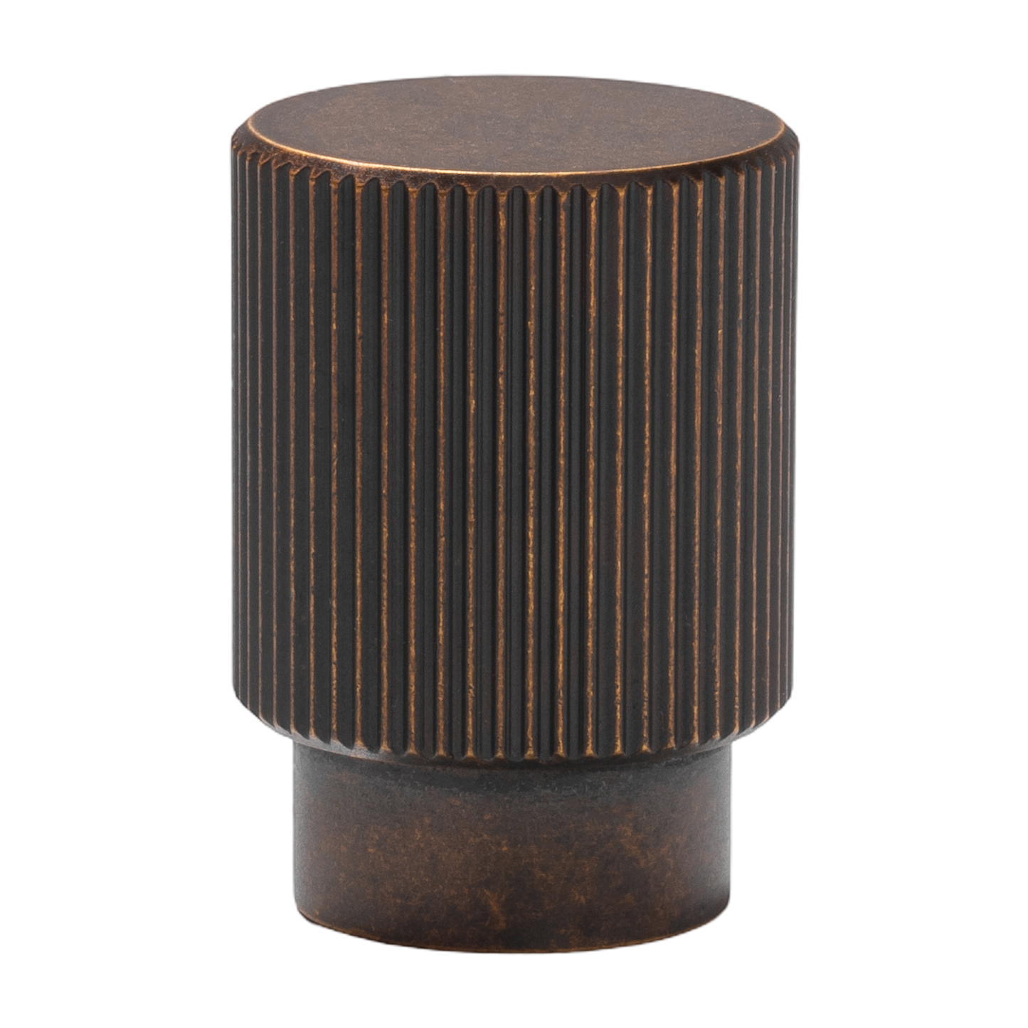 Momo Arpa Round Knob 22mm in Antique Brass (1)