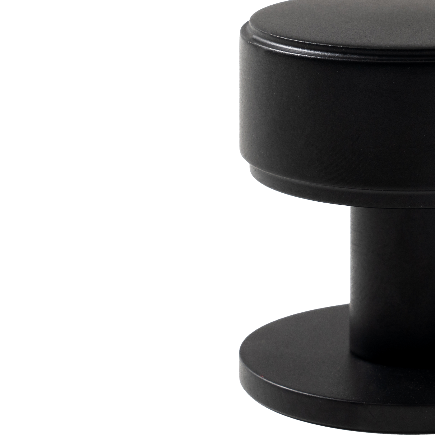 Momo Belgravia Plain Round Knob Solid Brass 35mm in Matt Black (2)