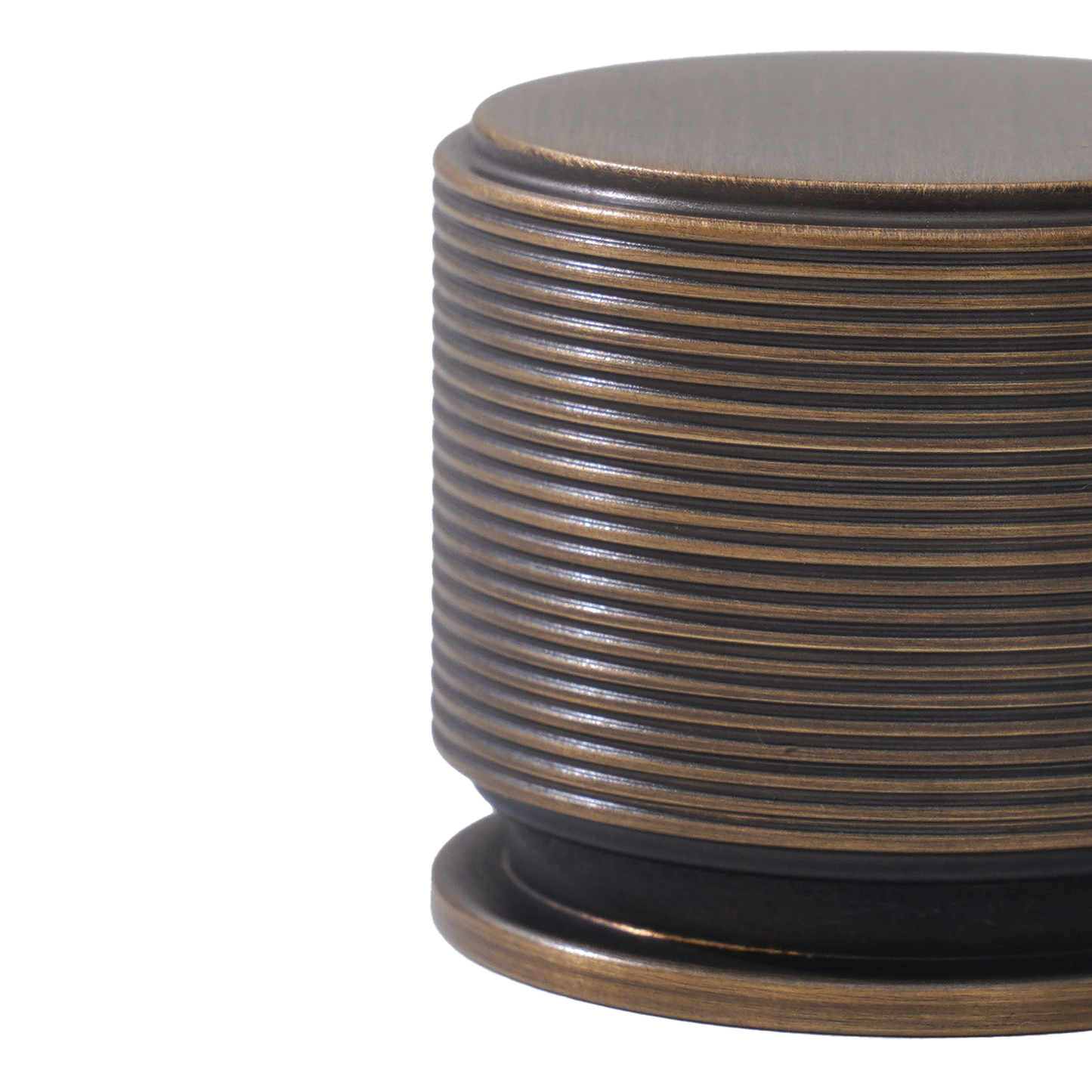 Momo Sussex Round Knob 35mm in Bronze (2)