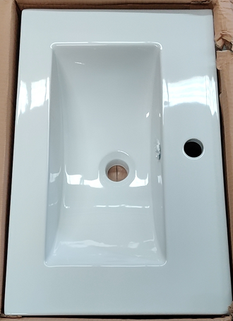 615*395*200mm