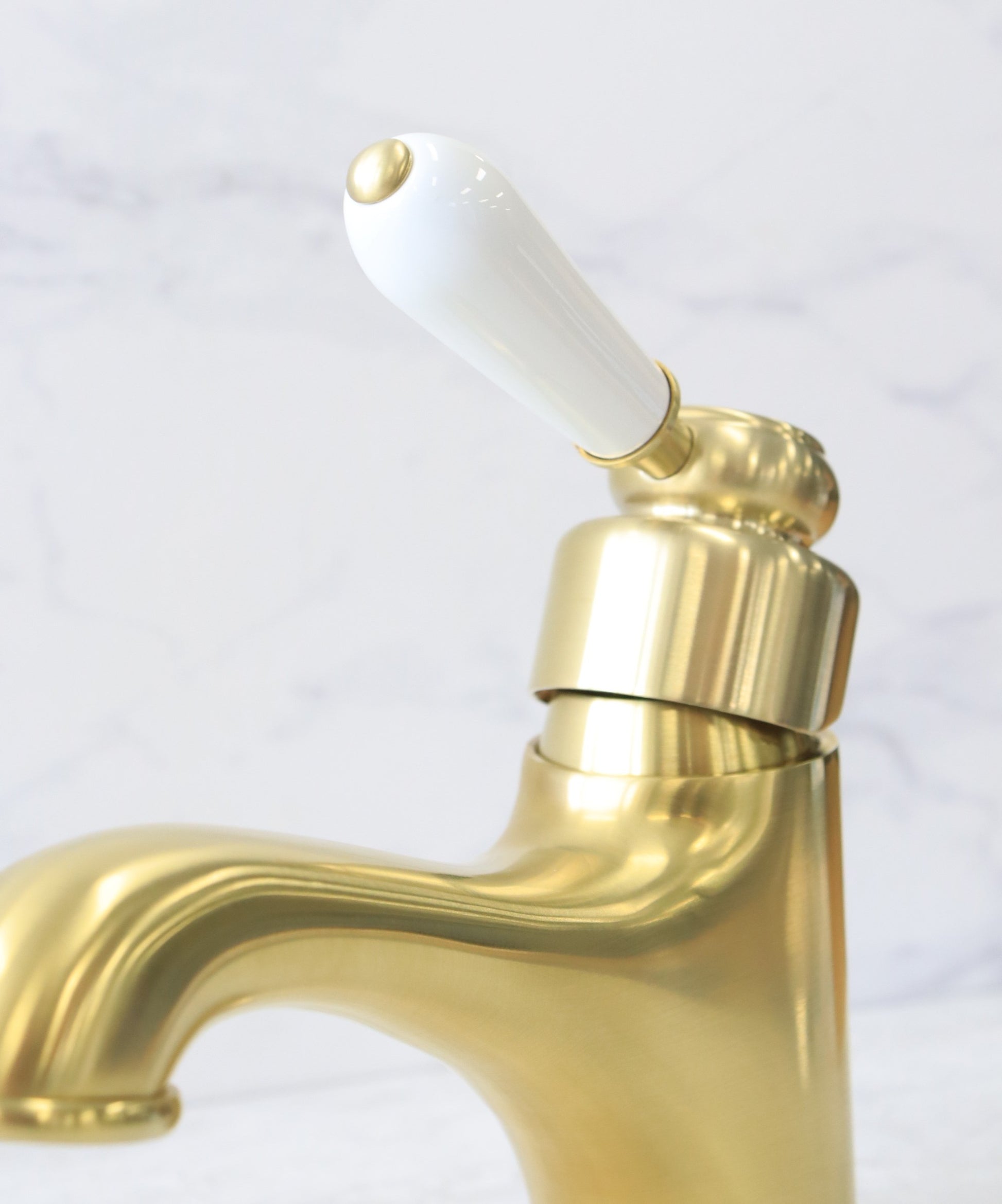 Bordeaux Basin Mixer