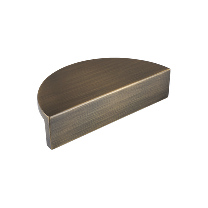 Momo Barrington Eclipse Plain Pull Handle 96mm in Dark Brushed Brass (1)
