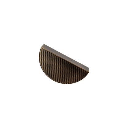 Momo Barrington Eclipse Ribbed Pull Handle 64mm in Dark Brushed Brass (1)