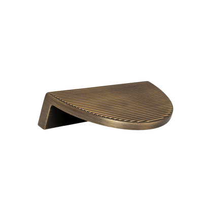 Momo Barrington Eclipse Ribbed Pull Handle 96mm in Dark Brushed Brass