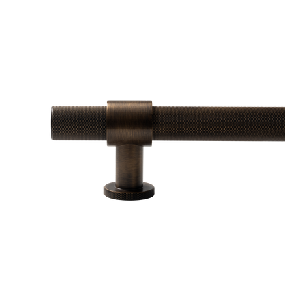 Momo Belgravia Knurled Solid Brass Entrance Pull Handle In Bronze (2)