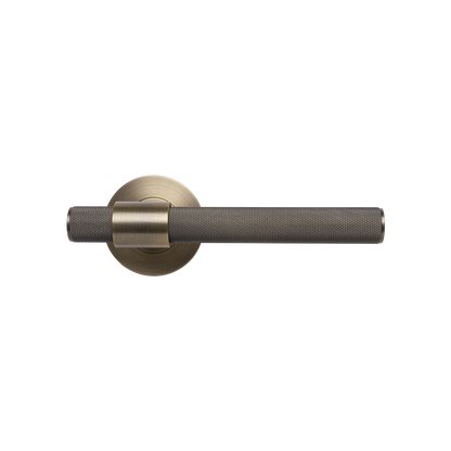 Momo Belgravia Solid Brass Knurled Lever Entrance Set In Dark Brushed Brass (1)