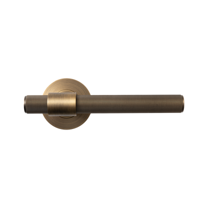 Momo Belgravia Solid Brass Lined  Tubular Latch Privacy Lever Set In Dark Brushed Brass (1)
