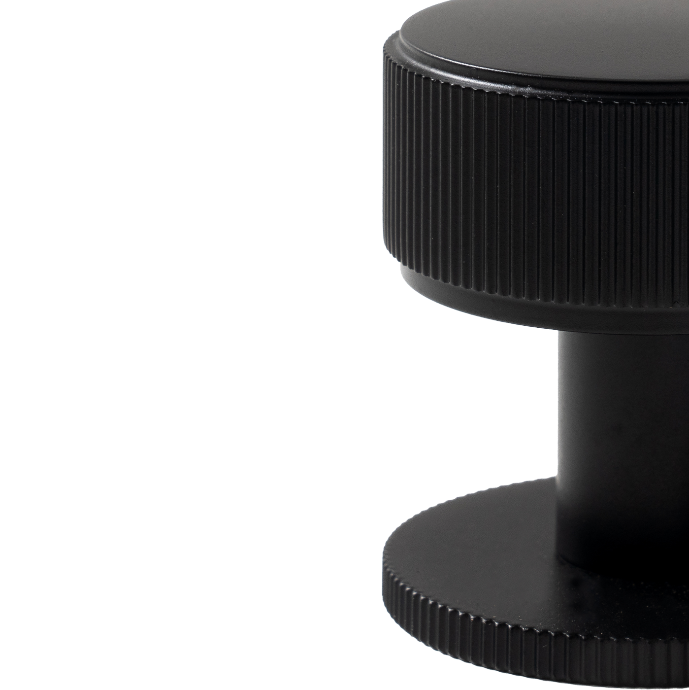 Momo Belgravia Lined Round Knob Solid Brass 35mm in Matt Black (2)