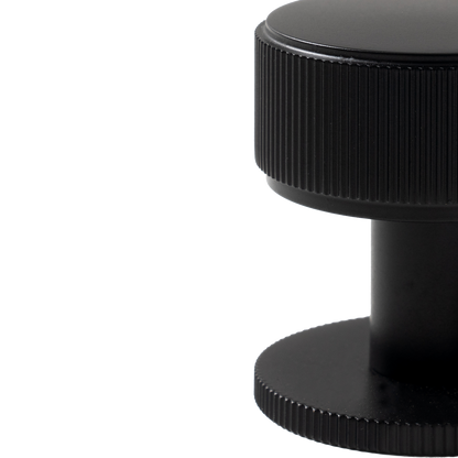 Momo Belgravia Lined Round Knob Solid Brass 35mm in Matt Black (2)