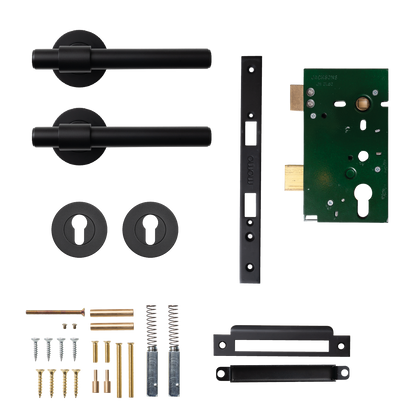 Momo Belgravia Plain Solid Brass Lever Entrance Set In Matt Black