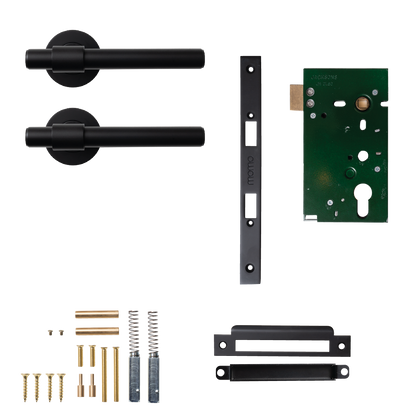 Momo Belgravia Plain Solid Brass Mortice Lock Passage Lever Set In Matt Black