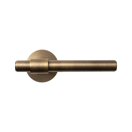 Momo Belgravia Plain Lever Handle Set Dark Brushed Brass