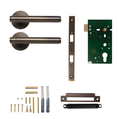 Momo Bellevue Solid Brass Plain Mortice Lock Passage Lever Set In Bronze