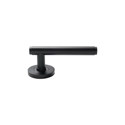 Momo Bellevue Solid Brass Plain Lever Entrance Set In Matt Black (2)