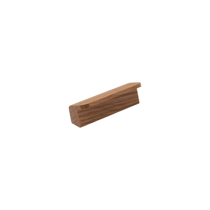 Momo Flapp Wood Pull Handle 32mm in Oak
