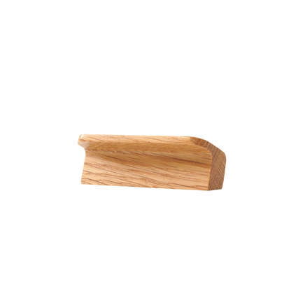 Momo Flapp Wood Pull Handle 32mm in Oak (1)