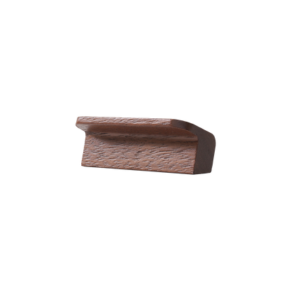 Momo Flapp Wood Pull Handle 32mm in Walnut (1)