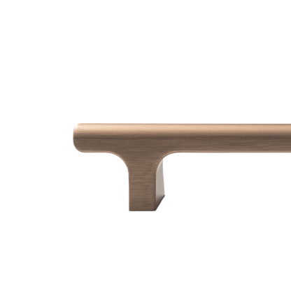 Momo Hinoki D Handle 160mm in Dark Brushed Brass (2)