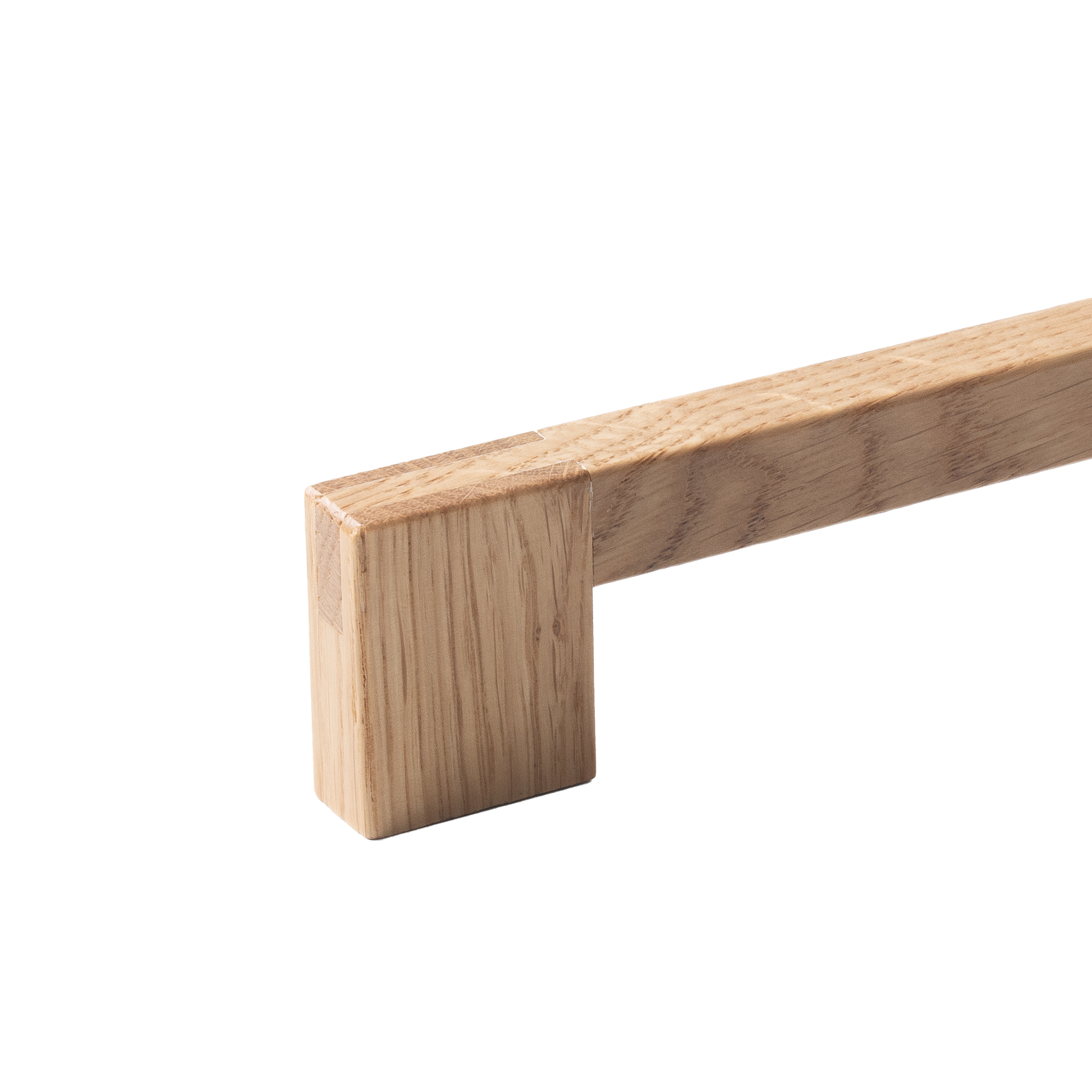 Momo Hako D Handle 160mm in Oak (2)