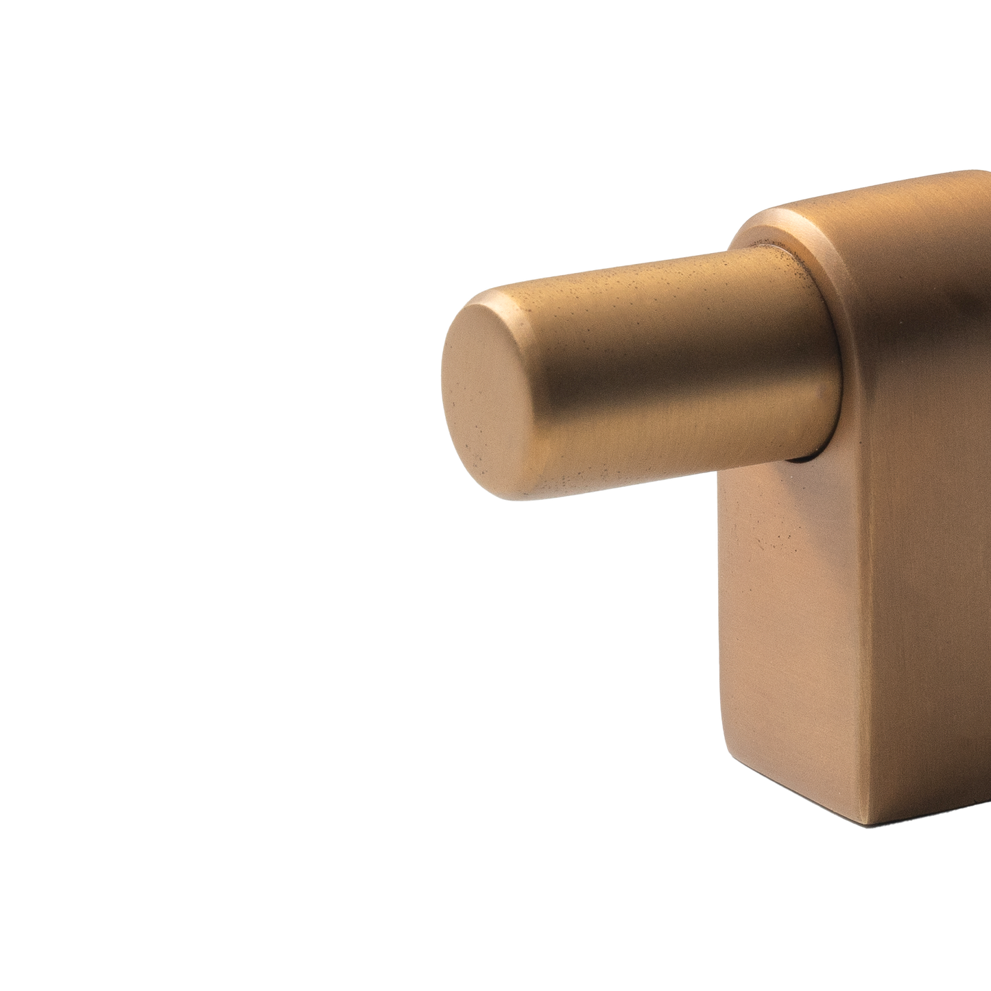 Momo Maida T Knob 52mm in English Bronze (2)